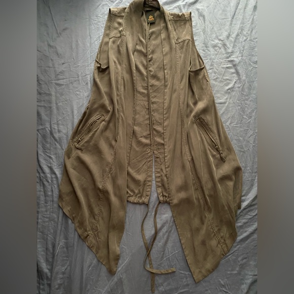 Love & Legend Jackets & Blazers - Love & Legend Size 18 Vest